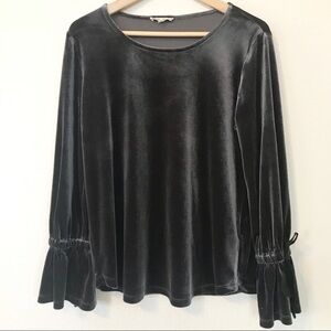 Pleione long sleeve black top sz Small